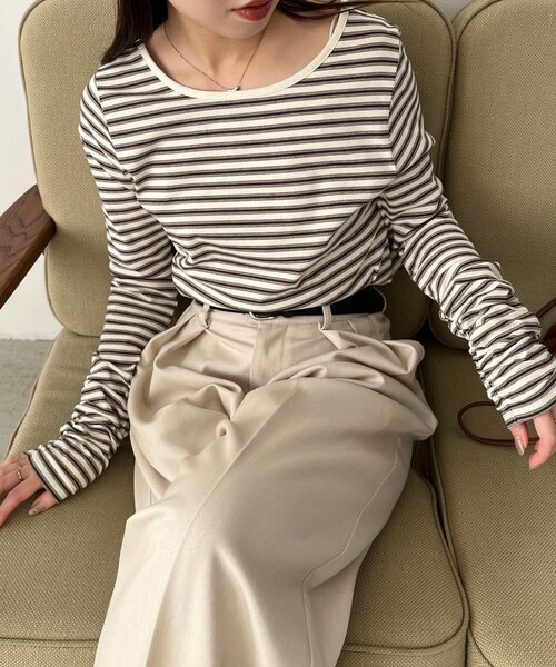 CAPRICIEUX LE'MAGE（カプリシューレマージュ）の「バックUネッククロップボーダーTシャツ（Tシャツ/カットソー・レディース・ブラック/オフホワイト/ブラウン・FREE）」の6枚目の写真