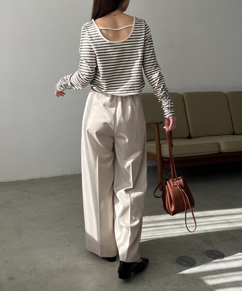 CAPRICIEUX LE'MAGE（カプリシューレマージュ）の「バックUネッククロップボーダーTシャツ（Tシャツ/カットソー・レディース・ブラック/オフホワイト/ブラウン・FREE）」の7枚目の写真