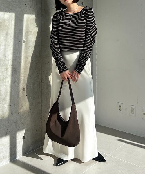 CAPRICIEUX LE'MAGE（カプリシューレマージュ）の「バックUネッククロップボーダーTシャツ（Tシャツ/カットソー・レディース・ブラック/オフホワイト/ブラウン・FREE）」の15枚目の写真