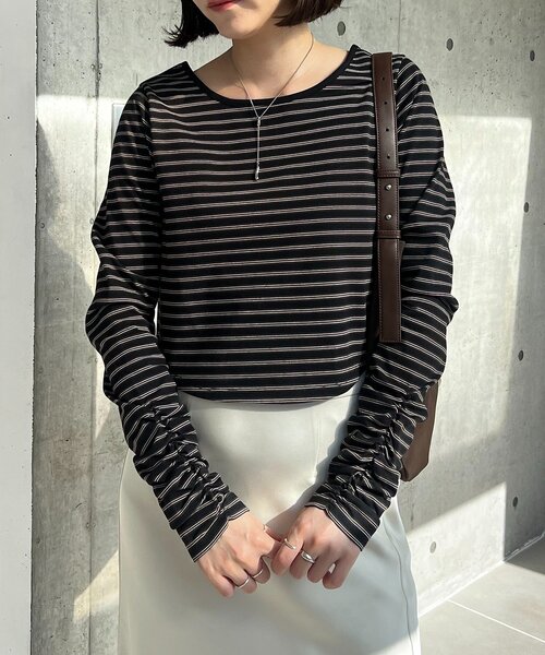 CAPRICIEUX LE'MAGE（カプリシューレマージュ）の「バックUネッククロップボーダーTシャツ（Tシャツ/カットソー・レディース・ブラック/オフホワイト/ブラウン・FREE）」の17枚目の写真