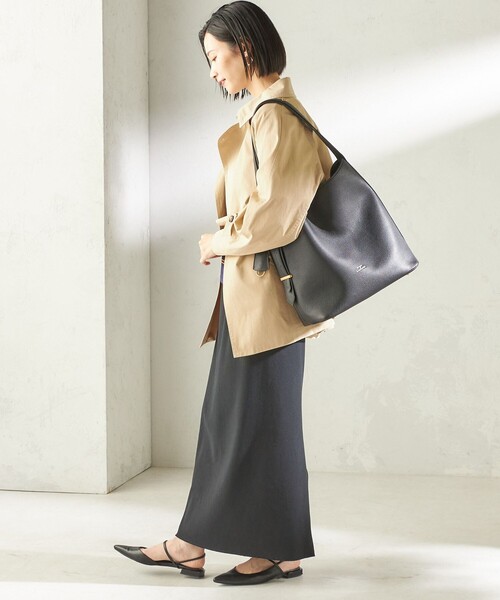 SHIPS（シップス）の「【WEB限定】George Cinq:BUCKET BAG（L）（ショルダーバッグ・レディース・ベージュ系/ブラック・ONE SIZE）」の8枚目の写真