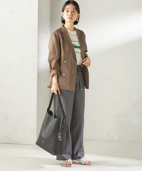 SHIPS（シップス）の「【WEB限定】George Cinq:BUCKET BAG（L）（ショルダーバッグ・レディース・ベージュ系/ブラック・ONE SIZE）」の13枚目の写真