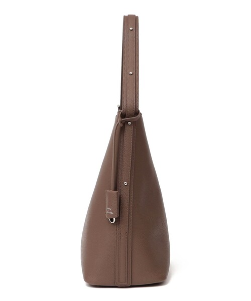 SHIPS（シップス）の「【WEB限定】George Cinq:BUCKET BAG（L）（ショルダーバッグ・レディース・ベージュ系/ブラック・ONE SIZE）」の22枚目の写真