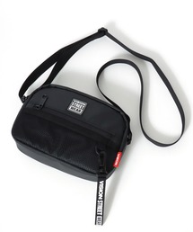 VISION STREET WEAR（ヴィジョンストリートウェア）の「VISION STREET WEAR（ヴィジョンストリートウェア）MINISHOULDER BAG/ワンポイントロゴ ミニショルダーバッグ（ショルダーバッグ）」