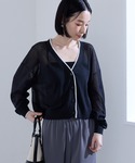 Aunely（オーネリー）の「【Aunely】透明感まとう シアー Vネックカーディガン/マシンウォッシャブル ＜YOSOOIシリーズ＞（カーディガン/ボレロ・M）」