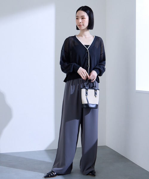 Aunely（オーネリー）の「【Aunely】透明感まとう シアー Vネックカーディガン/マシンウォッシャブル ＜YOSOOIシリーズ＞（カーディガン/ボレロ・レディース・ライトグリーン/モカ/ネイビー/グレー/ブラック/アイボリー/グレイッシュベージュ・M/L）」の15枚目の写真