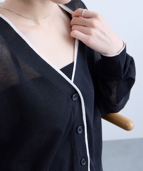 Aunely（オーネリー）の「【Aunely】透明感まとう シアー Vネックカーディガン/マシンウォッシャブル ＜YOSOOIシリーズ＞（カーディガン/ボレロ・レディース・ライトグリーン/モカ/ネイビー/グレー/ブラック/アイボリー/グレイッシュベージュ・M/L）」の19枚目の写真