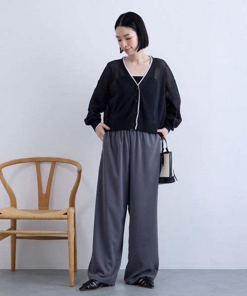 Aunely（オーネリー）の「【Aunely】透明感まとう シアー Vネックカーディガン/マシンウォッシャブル ＜YOSOOIシリーズ＞（カーディガン/ボレロ・レディース・ライトグリーン/モカ/ネイビー/グレー/ブラック/アイボリー/グレイッシュベージュ・M/L）」の22枚目の写真