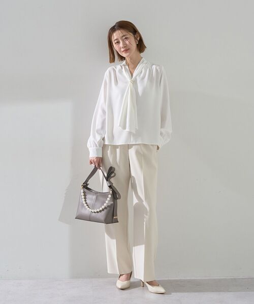 YECCA VECCA（イェッカヴェッカ）の「スカーフリング付きボウタイブラウス（シャツ/ブラウス・レディース・オフホワイト/サックスブルー/ピンク/ネイビー・FREE）」の16枚目の写真