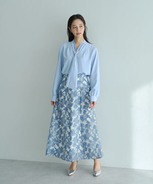 YECCA VECCA(イェッカヴェッカ)の「スカーフリング付きボウタイブラウス(シャツ/ブラウス・レディース・オフホワイト/サックスブルー/ピンク/ネイビー・FREE)」の14枚目の写真