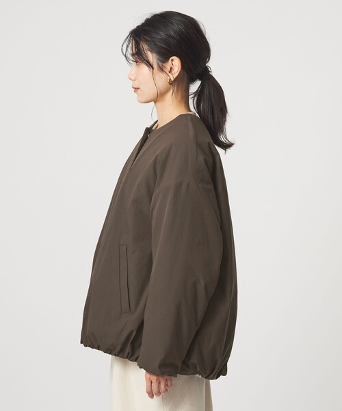 green label relaxing（グリーンレーベルリラクシング）の「［size SHORTあり］パフィー ノーカラー ブルゾン 2 撥水 ウォッシャブル（ブルゾン・レディース・ダークブラウン・38/36/SHORT）」の13枚目の写真