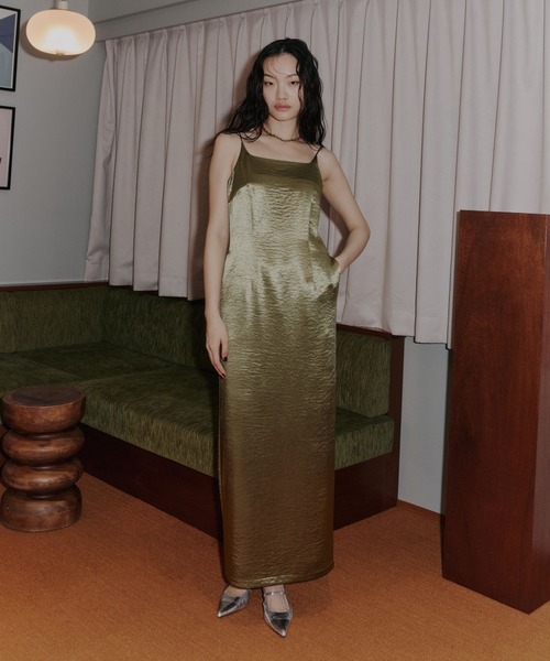 グロッシーサテンバックリボンドレス / glossy satin back ribbon