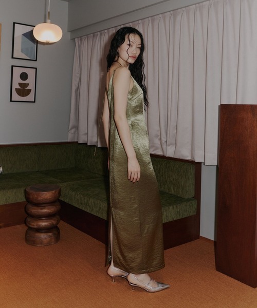 グロッシーサテンバックリボンドレス / glossy satin back ribbon