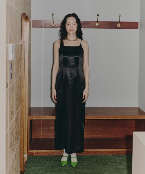 グロッシーサテンバックリボンドレス / glossy satin back ribbon