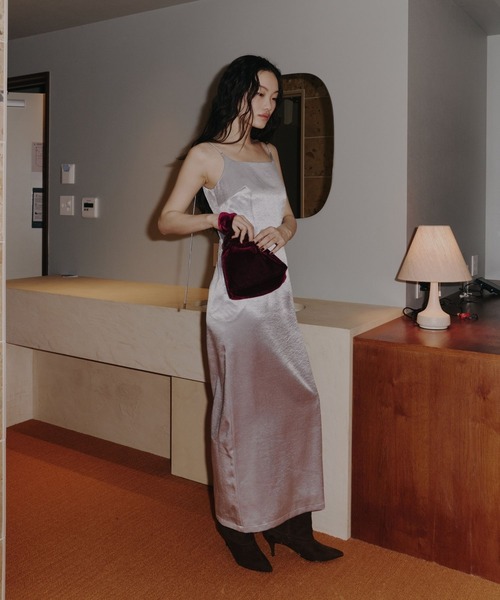 グロッシーサテンバックリボンドレス / glossy satin back ribbon