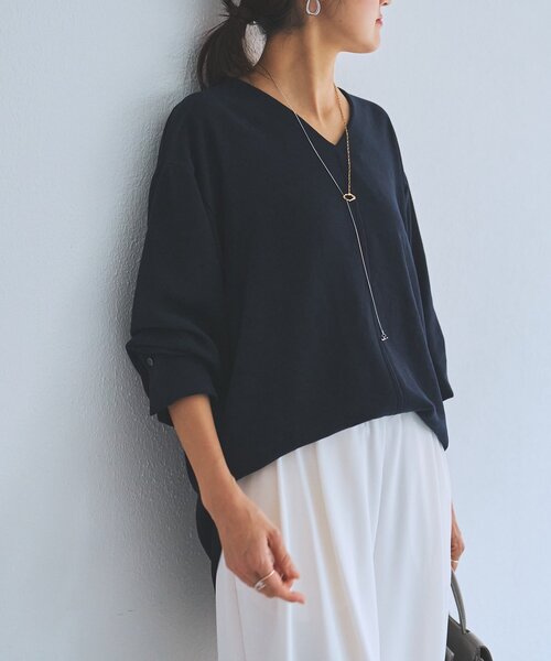 LIVETART（リヴェタート）の「《LIVETART》ヴィンテージジョーゼットVプルオーバー（シャツ/ブラウス・レディース・ネイビー/モカ・FREE）」の3枚目の写真