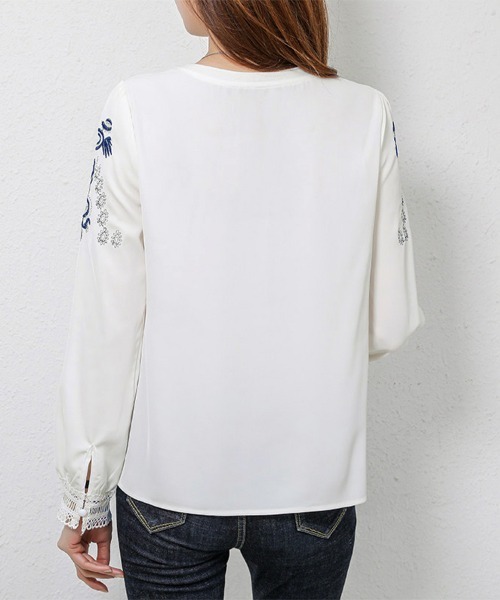 ONEP STAR(ワンピスター)の「刺繍入りレースブラウス(シャツ/ブラウス・レディース・ホワイト・MEDIUM/X-LARGE/LARGE)」の4枚目の写真