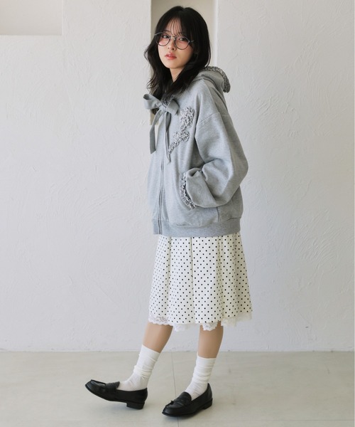 kutir（クティール）の「リボンフリルジップパーカー/ジップフーディ（パーカー・レディース・ブラウン/グレー・FREE）」の9枚目の写真