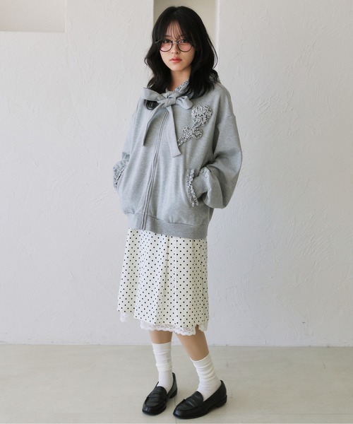 kutir（クティール）の「リボンフリルジップパーカー/ジップフーディ（パーカー・レディース・ブラウン/グレー・FREE）」の6枚目の写真