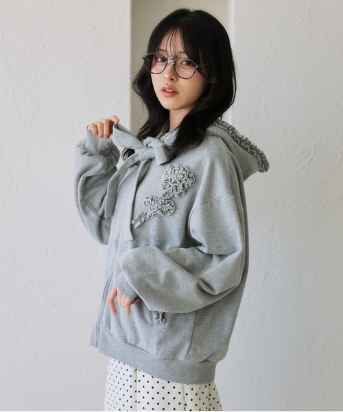 kutir（クティール）の「リボンフリルジップパーカー/ジップフーディ（パーカー・レディース・ブラウン/グレー・FREE）」の3枚目の写真