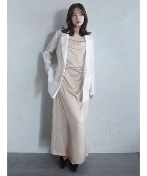 LAGUNAMOON(ラグナムーン)の「ハンマーサテンラペルキャミワンピース(ワンピース・レディース・ブラック/ベージュ・SMALL/MEDIUM)」の18枚目の写真