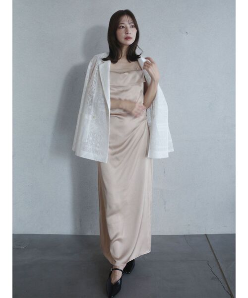 LAGUNAMOON(ラグナムーン)の「ハンマーサテンラペルキャミワンピース(ワンピース・レディース・ブラック/ベージュ・SMALL/MEDIUM)」の19枚目の写真