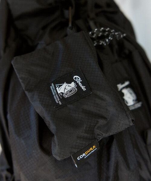 COBMASTER（コブマスター）の「Cobmaster × FREAK'S STORE/コブマスター × フリークスストア 別注 HUMMING PACK デイパック（バックパック/リュック・メンズ・ベージュ/チャコールグレー/ブラック/ラベンダー・ONE SIZE）」の18枚目の写真