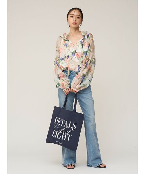 SNIDEL（スナイデル）の「タイプトート（トートバッグ・レディース・ホワイト/ダークネイビー/オレンジ・F）」の14枚目の写真