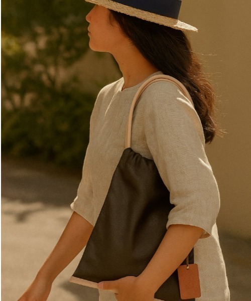 TIDEWAY(タイドウェイ)の「SAI COLOR TOTE(トートバッグ・レディース・チョコ/ブラック/ブルー/グリーン/レッド・FREE)」の2枚目の写真