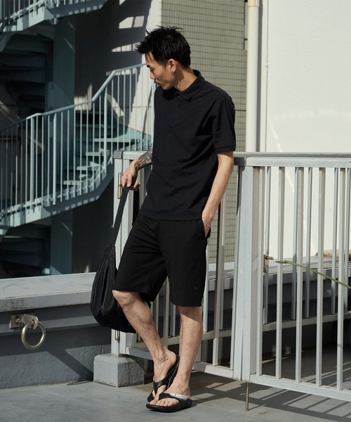and wander(アンドワンダー)の「and wander/アンドワンダー×OOFOS/ウーフォス OOriginal recovery sandal グラフィックロゴ ウーフォーム リカバリーサンダル 2026年 夏 夏服(サンダル・メンズ・ブラック・26/27/28)」の4枚目の写真