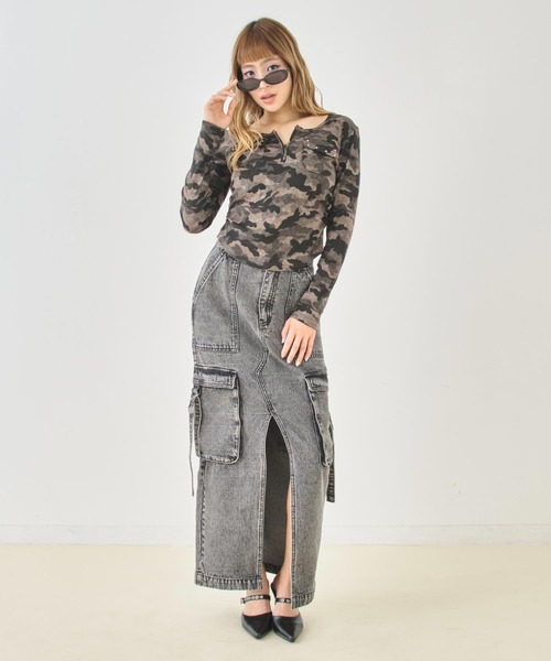 ANAP(アナップ)の「カーゴ ポケット スタッズ カモフラ トップス(Tシャツ/カットソー・レディース・カーキ/グレー・F)」の11枚目の写真