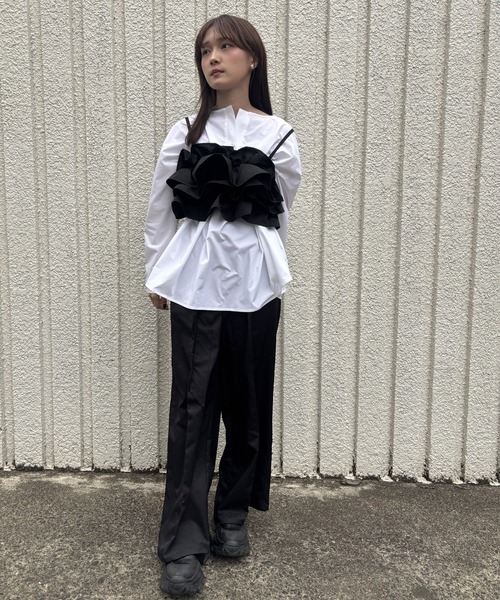 merrylatte（メリーラテ）の「FRILL BUSTIER【IROHANI】（キャミソール・レディース・アイボリー/ブラック・FREE）」の3枚目の写真