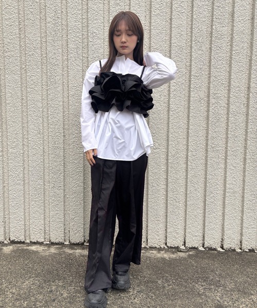 merrylatte（メリーラテ）の「FRILL BUSTIER【IROHANI】（キャミソール・レディース・アイボリー/ブラック・FREE）」の4枚目の写真