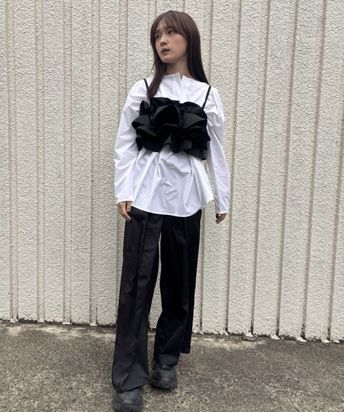 merrylatte（メリーラテ）の「FRILL BUSTIER【IROHANI】（キャミソール・レディース・アイボリー/ブラック・FREE）」の5枚目の写真