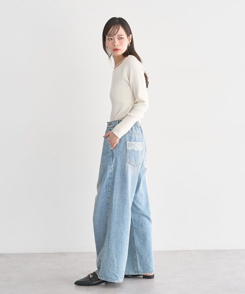 earth music&ecology（アースミュージックアンドエコロジー）の「ポケットレースデニムパンツ（デニムパンツ・レディース・ライトインディゴブルー・S/M）」の9枚目の写真
