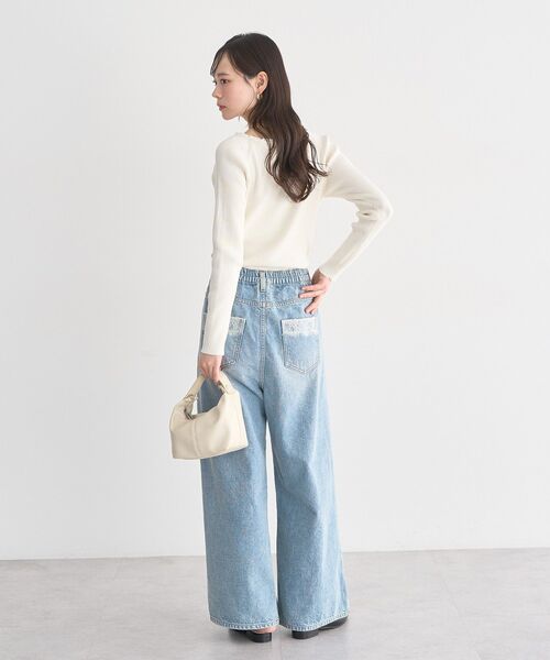 earth music&ecology（アースミュージックアンドエコロジー）の「ポケットレースデニムパンツ（デニムパンツ・レディース・ライトインディゴブルー・S/M）」の10枚目の写真