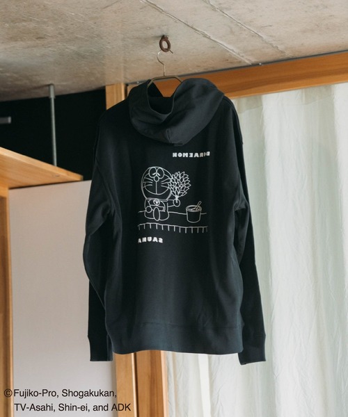 TETERA(テテラ)の「/TETERA×ドラえもん/UNISEX KIDS PULL SAUNA PARKA / ドラえもんプリント シャイニー加工 プルオーバー パーカー tete22-014,tete22-014-k(パーカー・レディース・スミクロ/グレー/オフホワイト・XL/L/110)」の7枚目の写真
