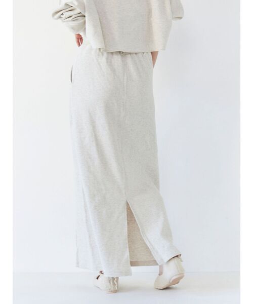 Ungrid（アングリッド）の「FAITH別注 アイラインラフスカート（スカート・レディース・チャコールグレー/その他1/アイボリー・FREE）」の17枚目の写真