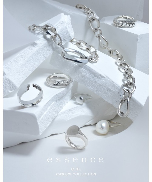 e.m.（イーエム）の「シルバーバロックパールピアス/26SS/レディース/メンズ（ピアス（片耳用）・レディース・シルバー・FREE）」の4枚目の写真