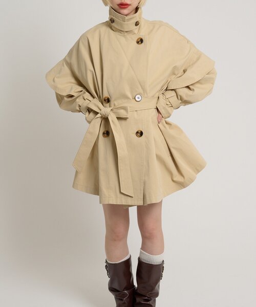 w closet(ダブルクローゼット)の「フリルトレンチコート(トレンチコート・レディース・ネイビー/ベージュ・FREE)」の4枚目の写真