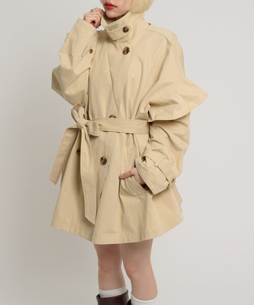 w closet(ダブルクローゼット)の「フリルトレンチコート(トレンチコート・レディース・ネイビー/ベージュ・FREE)」の5枚目の写真