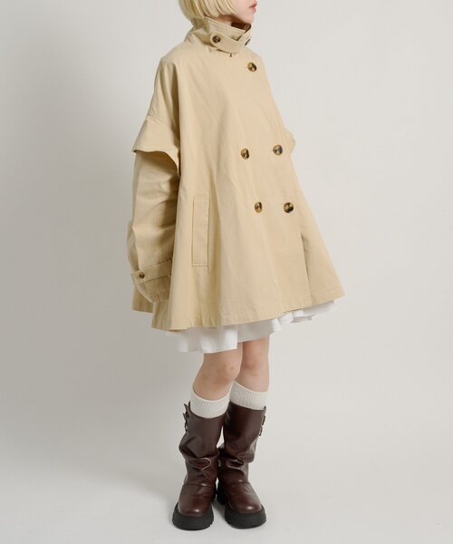 w closet(ダブルクローゼット)の「フリルトレンチコート(トレンチコート・レディース・ネイビー/ベージュ・FREE)」の8枚目の写真
