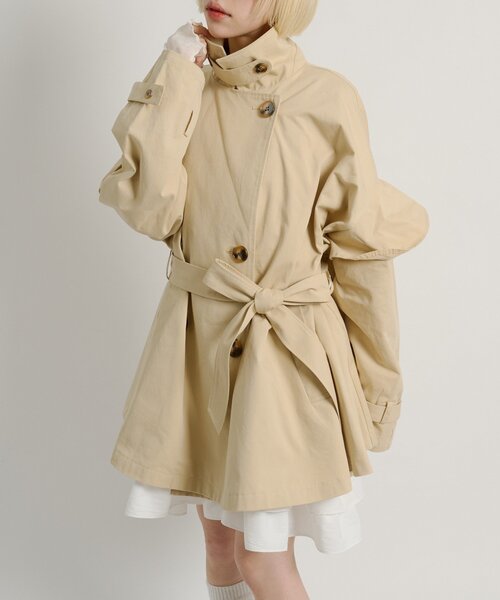 w closet(ダブルクローゼット)の「フリルトレンチコート(トレンチコート・レディース・ネイビー/ベージュ・FREE)」の13枚目の写真