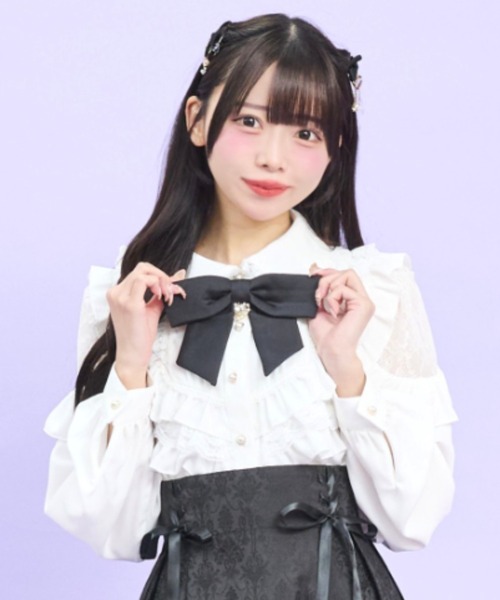 Secret Honey(シークレットハニー)の「ヨークフリル肩レース切り替えブラウス(シャツ/ブラウス・レディース・オフホワイト/ピンク/ブラック・MEDIUM)」の2枚目の写真