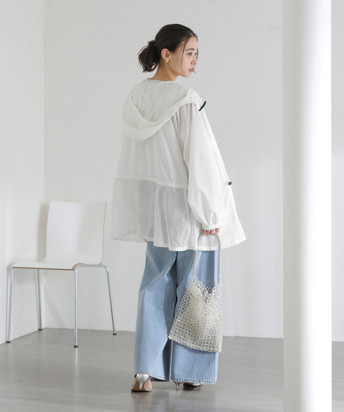 La TOTALITE（ラトータリテ）の「【洗える】Mewl / ミュール シアーUVカットパーカー（マウンテンパーカー・レディース・ブラック/ホワイト/ベージュ・FREE）」の22枚目の写真