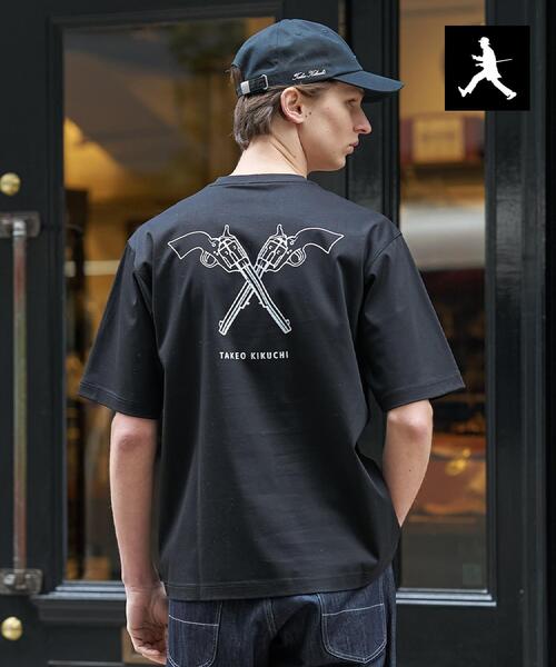 TAKEO KIKUCHI(タケオキクチ)の「【BOWLER HAT LABEL】アイスクリアコットン バッククロスピストル 半袖Tシャツ(Tシャツ/カットソー・メンズ・ホワイト/ブルー系その他/ブラック・02/03/04)」の2枚目の写真