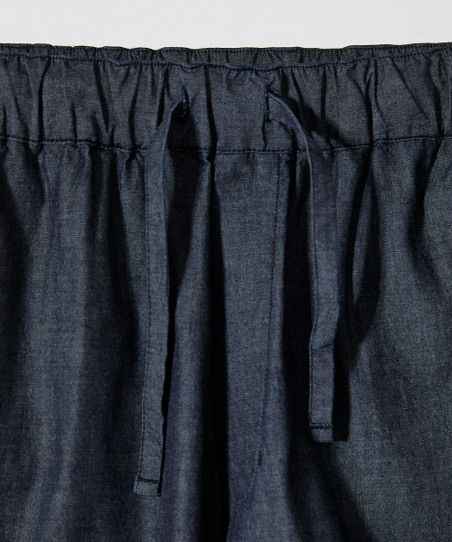 HORLISUN（ホーリーサン）の「Cove Chambray Drape Loose Pants Dark Navy（その他パンツ・メンズ・その他・SMALL/MEDIUM/LARGE）」の2枚目の写真