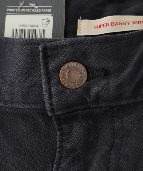 Levi's（リーバイス）の「【LEVI’S/リーバイス】 SUPER BAGGY JORT（その他パンツ・レディース・ブラック・28/27）」の5枚目の写真