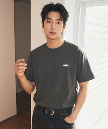 MAHAGRID（マハグリッド）の「『mahagrid マハグリッド』SLASH LOGO SS TEE スラッシュロゴ Tシャツ（Tシャツ/カットソー）」