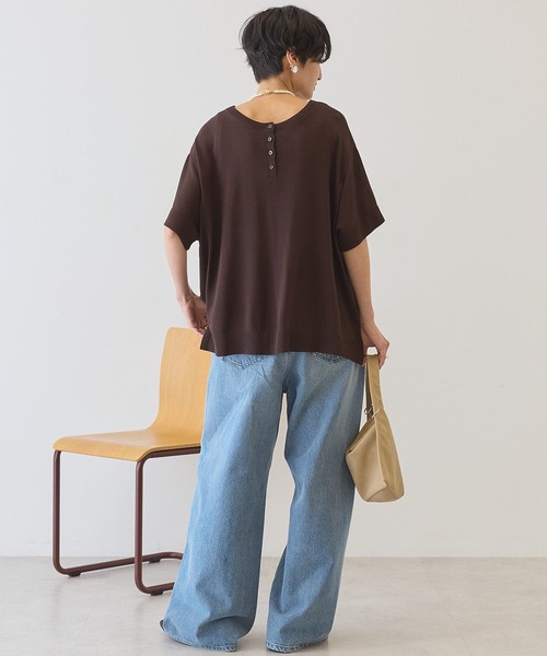 AMERICAN HOLIC(アメリカンホリック)の「【前後2WAY・接触冷感】ポンチョニット(ニット/セーター・レディース・ブラウン/サックスブルー/ブラック/アイボリー・L/M)」の15枚目の写真